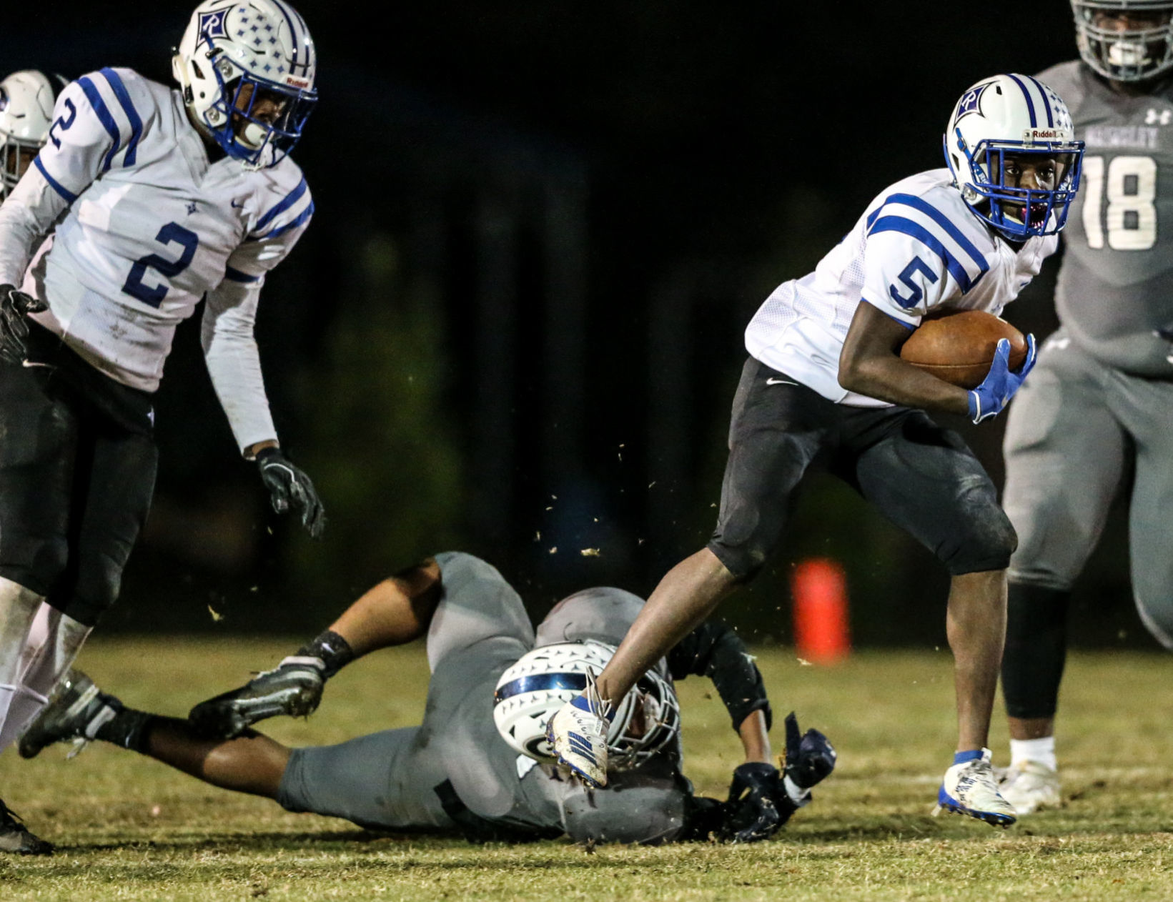 20191102g_spt_hsfbgrimsley